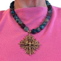 MADE IN THE DEEP SOUTH | 1960s Artist-Signed Crest & Agate Necklace