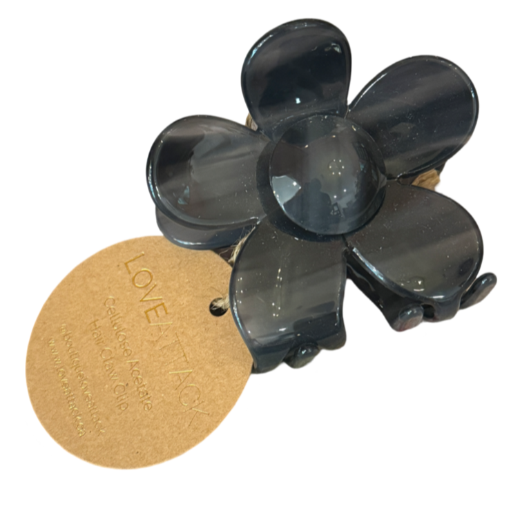 Smokey Flower Hair Clip
Eco-Friendly Hair Accessories
Sustainable Hair Clip
Cellulose Acetate Hair Clip
Biodegradable Hair Clip
Recyclable Hair Accessories
Flower Hair Clip
Chic Hair Claw Clip
Plant-Based Hair Accessories
Sustainable Fashion Accessories