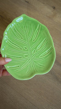 palm dish plate, ceramic serving dish, minimalist ceramic plate, party appetizer plate, elegant display dish, modern ceramic dishware, giftable dish for table setting, neutral dinnerware accent, versatile table dish, timeless ceramic home decor
